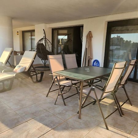 Bajo Con Vistas A La Piscina En Valle Del Este Golf 베라 외부 사진