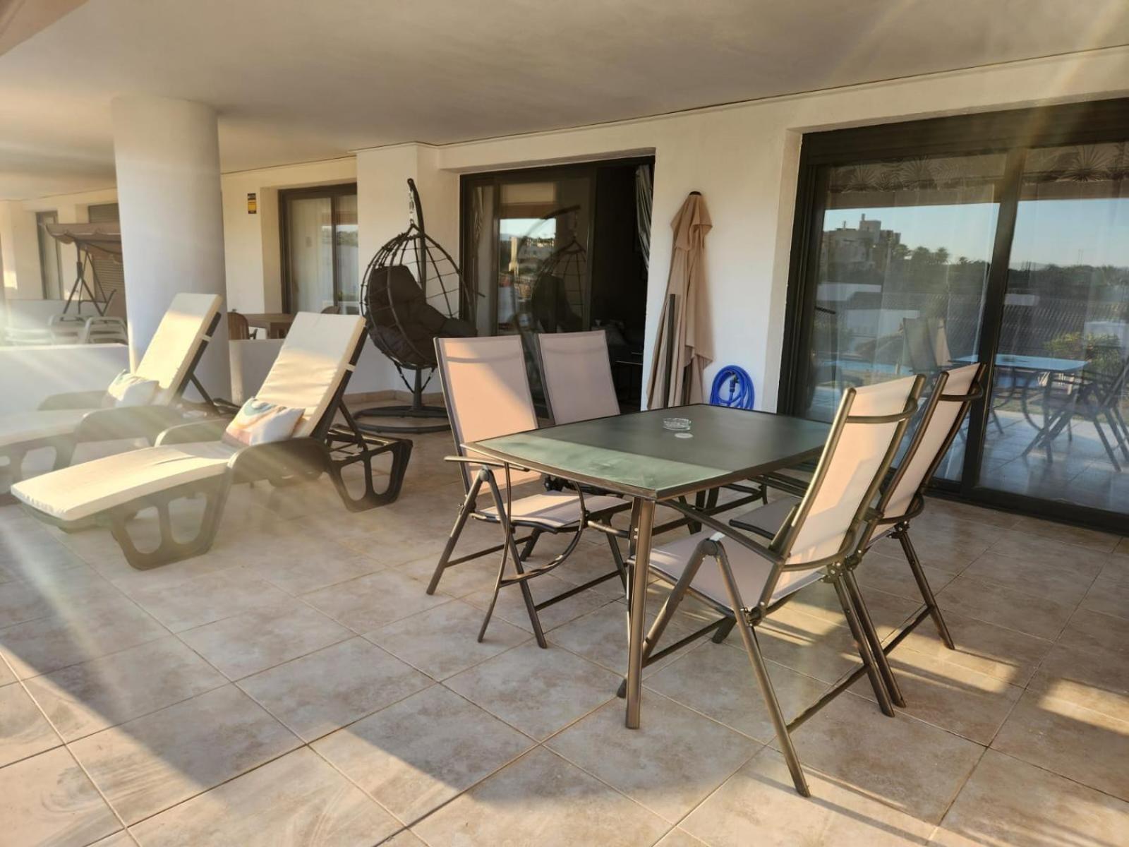 Bajo Con Vistas A La Piscina En Valle Del Este Golf 베라 외부 사진