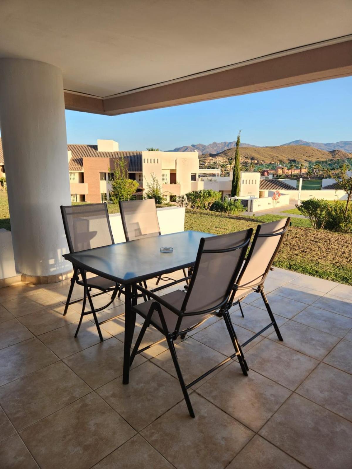 Bajo Con Vistas A La Piscina En Valle Del Este Golf 베라 외부 사진