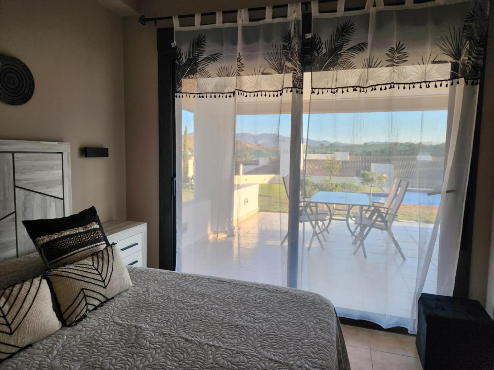 Bajo Con Vistas A La Piscina En Valle Del Este Golf 베라 외부 사진